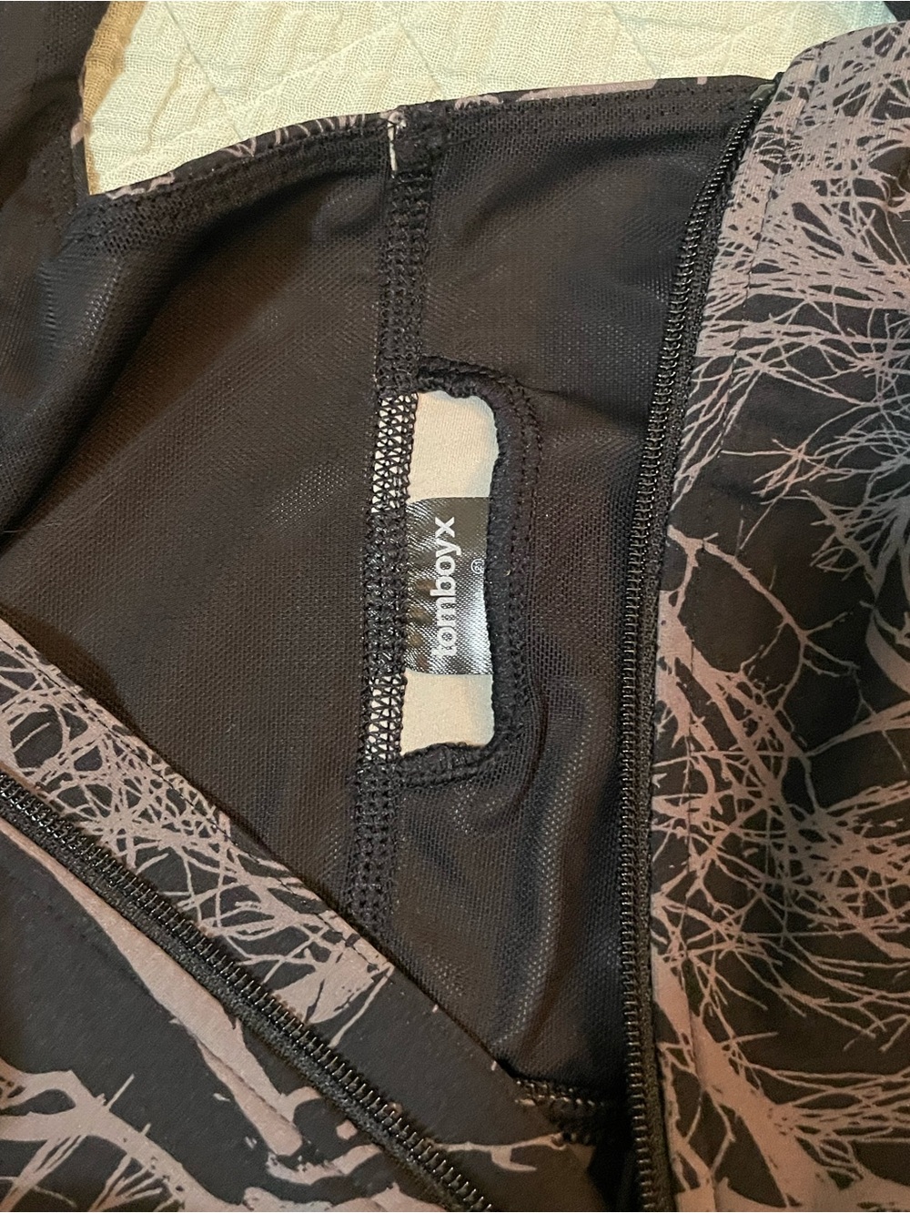 TomboyX Full Zip Bra Racerback Crop top Back To Roots - Picture 6 of 8